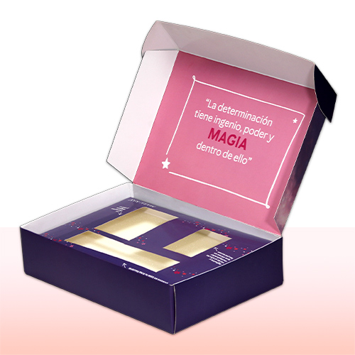 caja de carton corrugado sencillo con solapas